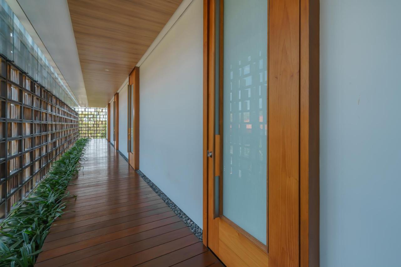 Beyond The Sea - Luxe Sea View Villa In Jimbaran Exterior photo
