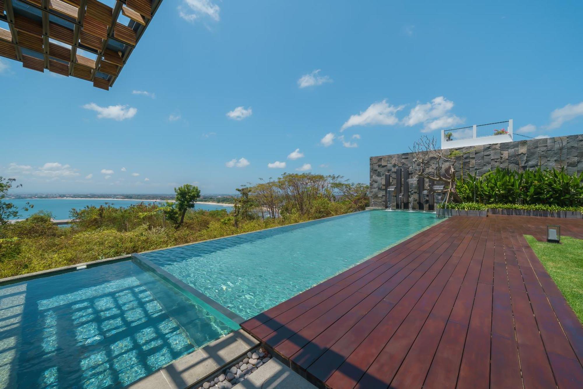 Beyond The Sea - Luxe Sea View Villa In Jimbaran Exterior photo