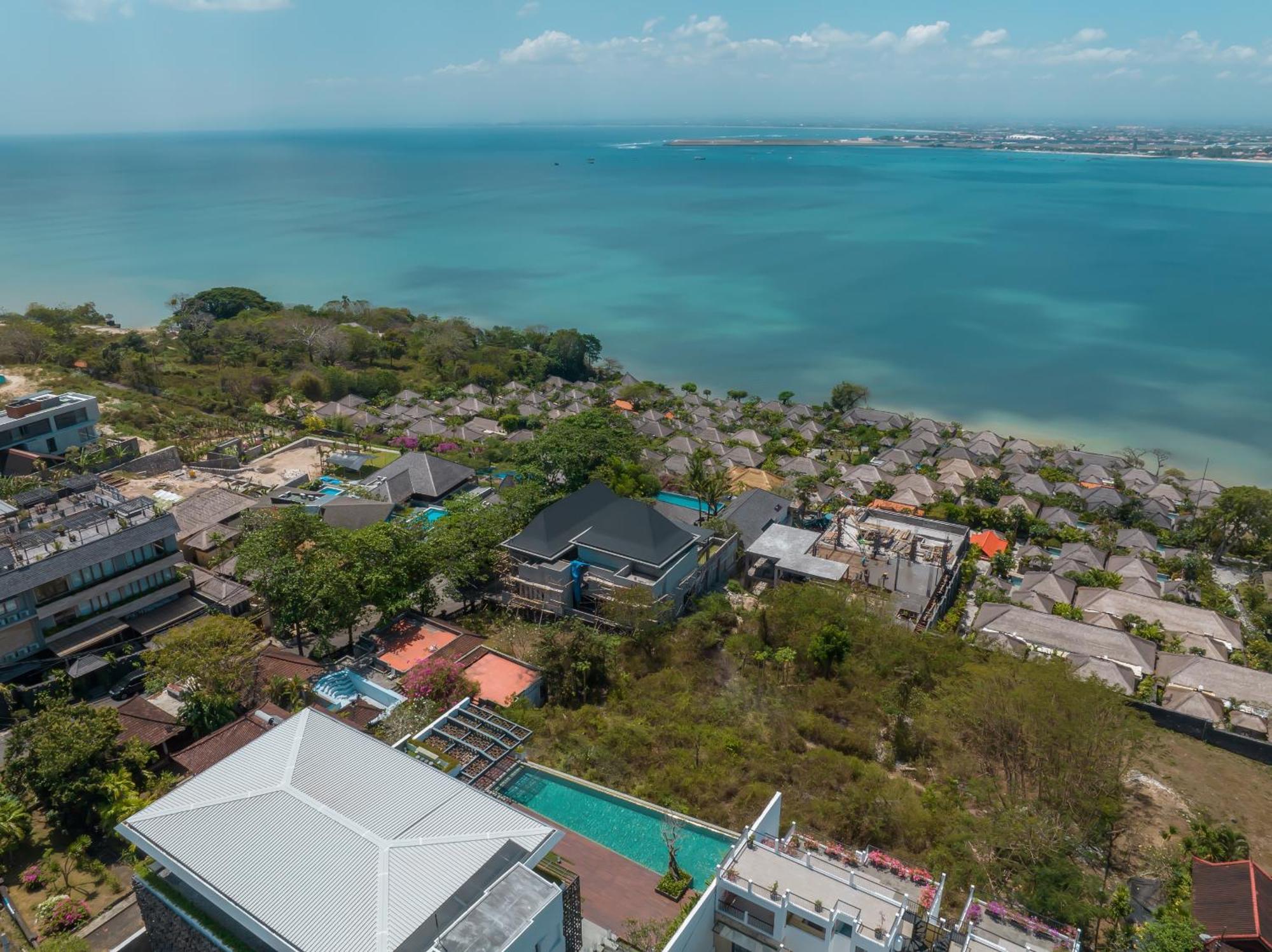 Beyond The Sea - Luxe Sea View Villa In Jimbaran Exterior photo
