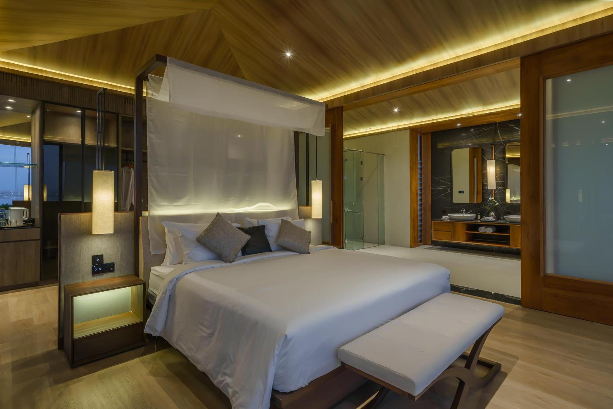 Beyond The Sea - Luxe Sea View Villa In Jimbaran Exterior photo